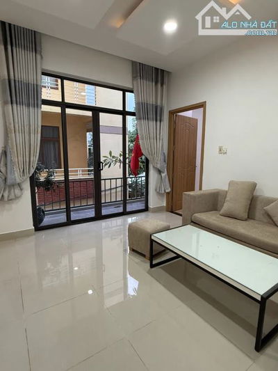 LÔ GÓC 3 MẶT THOÁNG -3TẦNG -  97M2 - NGANG 5.2 M - GIÁ 15.8 TỶ