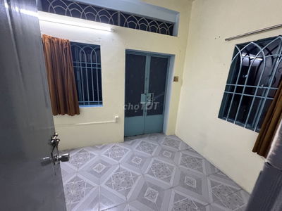 Cho thuê phòng trọ sinh viên giá rẻ - Đường Trần Huy Liệu, Phú Nhuận