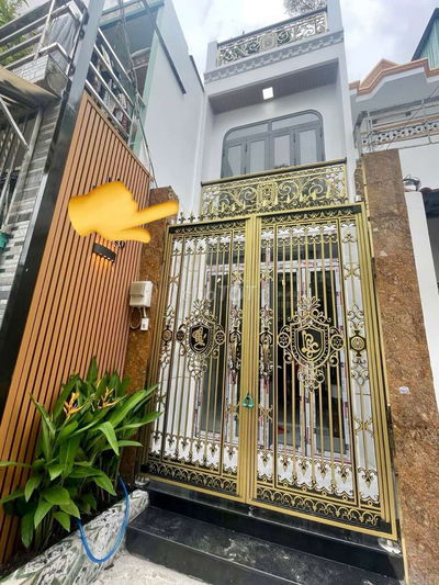 Bán Nhà 3 Tầng – Gần Đầm Sen – Sát Mặt Tiền – Chỉ 4,x tỷ
