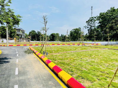 Lô Góc Hoa Hậu Hoà Lạc - 100m2 full Thổ Cư - Giá Chỉ 4 Tỷ Có TL - Sát ĐHQG và KCN Cao, Sổ Đỏ Sẵn.