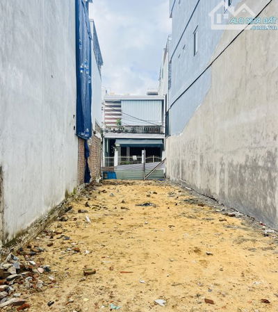 SỐC!!MẶT PHỐ ĐƯỜNG 10.5M_CẠNH CHỢ HOÀ XUÂN_ĐẦU TRỤC VĂN TIẾN DŨNG CHƯA TỚI 57Tr/M2