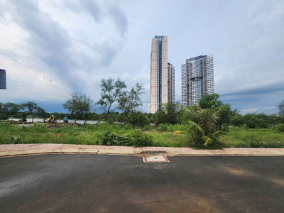 BÁN LÔ ĐẤT SÁT MT NGUYỄN DUY TRINH Q2 - DT 9300 M2 - 320 TỶ TL