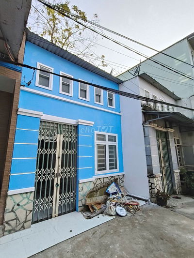 Nhà sổ chung , 4,2x6,5 1 lầu đúc , hẻm đan 4m