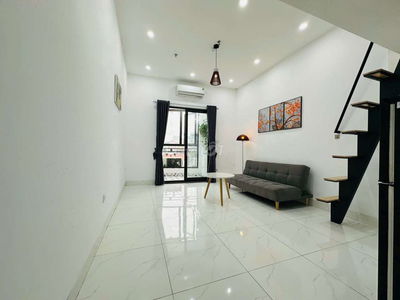 GIẢM GIÁ SIÊU SÂU TỪ 6TR5 còn 5tr7  ô tô đỗ cửa lh ***