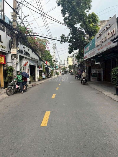 Nhà cấp 4 sau căn Mt đường Nguyễn Văn Công P3 Gò Vấp.