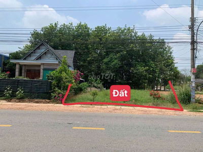 Bán gấp đất Tân Uyên giá 810tr có 747m2 gần khu dân cư tiện kinh doanh