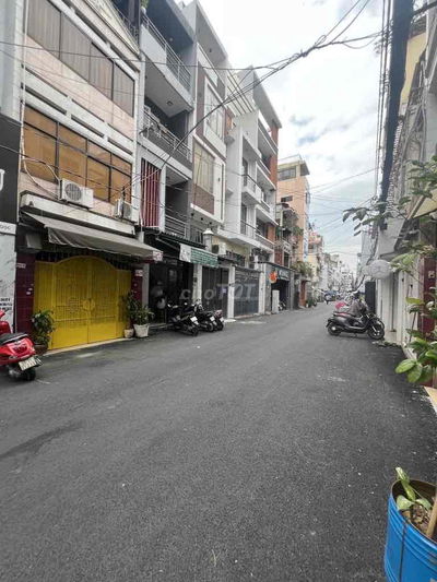 bán nhà mặt tiền hẻm xe tải đua