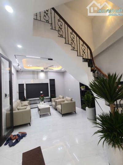 🪷 NGÕ GỐC ĐỀ – MINH KHAI – Ô TÔ TRÁNH – MẶT TIỀN ~10M - FULL NT XÁCH ĐỒ VỀ Ở CỰC NGON🪷