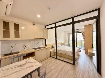 CHO THUÊ CĂN MỘT PHÒNG NGỦ BAN CÔNG CẦU NGUYỄN VĂN CỪ QUẬN 1