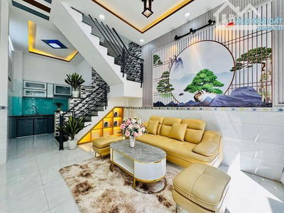 Bán nhà ngay Lotte Mart Gò Vấp, ngay Nguyễn Văn Lượng. Giá: 3 tỷ 310tr. Sổ hồng riêng