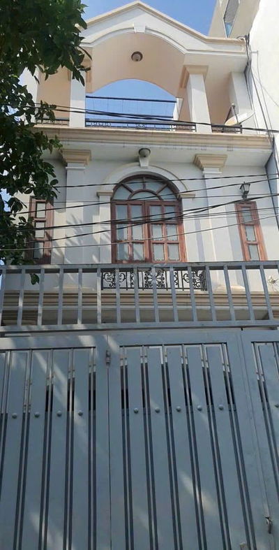NHÀ 1T2L HẺM XE HƠI NGAY VÒNG XOAY BÌNH TRIỆU 4PN