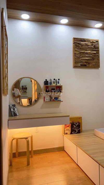 Cho thuê căn hộ Imperial place 3PN Full nội thất giá từ 10tr5-11tr5