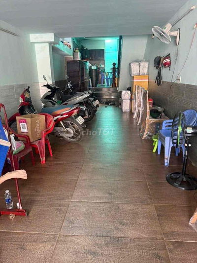 Cho thuê nhà trệt 3 lầu Đại lộ 3 Ph Bình, Quận 9