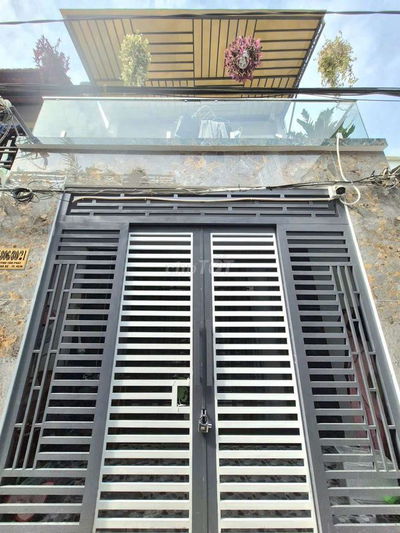 NHÀ 1 LẦU 4X13 LIỀN KỀ Q7 giá rẻ