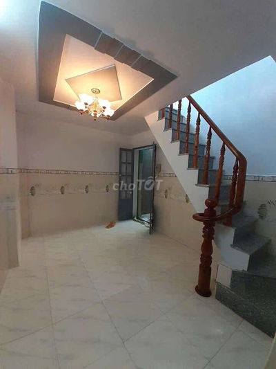 Nhà nhỏ đón tết