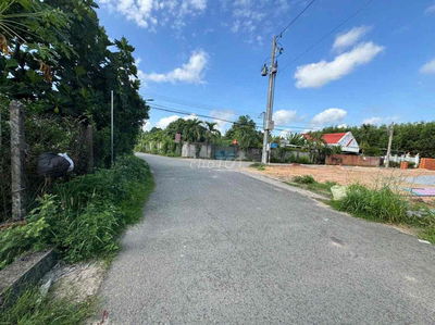 Lô góc 2 mặt tiền đường Hồ Thiện Nhân phường Tân Uyên DT 437m2 giá 9tỷ