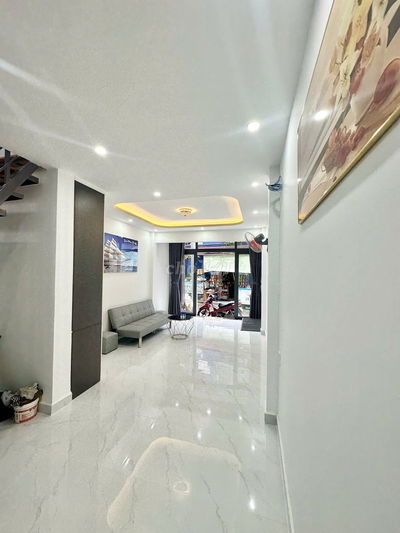 Cần bán nhà mới xây 1Tr1L hẻm đường Lê Lợi TP Vũng Tàu