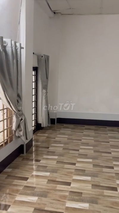 Cho thuê 2PN 5,5tr gần Vạn Phúc có máy lạnh, wc, Quốc lộ 13 cũ, Mới...