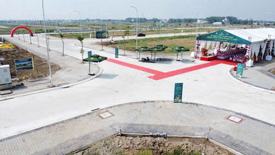 LÔ ĐẤT  FULL THỔ CƯ MẶT TIỀN 18M ĐỐI DIỆN CÔNG VIÊN