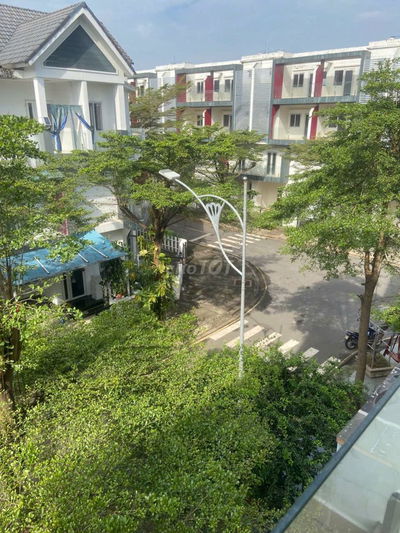 Nhà Đẹp 5x15m KDC Valencia- Full Nội Thất - Giảm còn 5,8tỷ