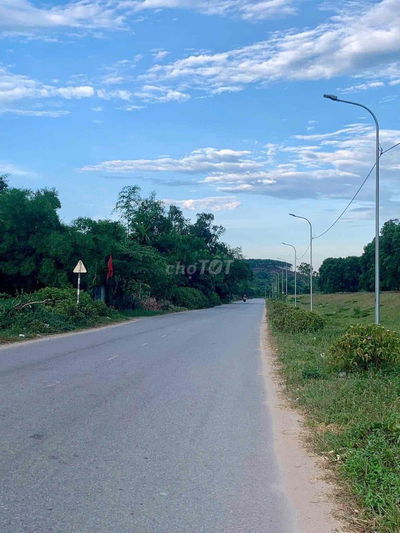 Bán đất Mặt Tiền Kinh Doanh 39 Vương Thừa Vũ cạnh KQH Thanh Lam