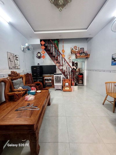 Đông Bắc - Tân Chính Hiệp Q12 hẻm 6m thông. 4x12 trệt lầu 3pn2wc