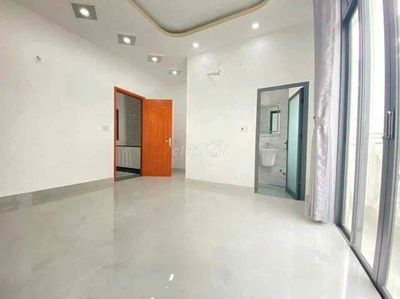 Cho thuê nhà MT Lũy Bán Bích 4x15 5Pn 18trNhà mới