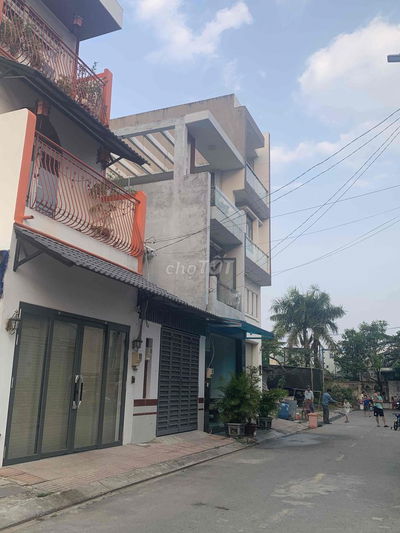 🔥 CHỈ 4ty2 NHÀ NGAY GẦN HOÀNG DIỆU2 THỦ ĐỨC - MẶT TIỀN XE HƠI NGAY CỬA