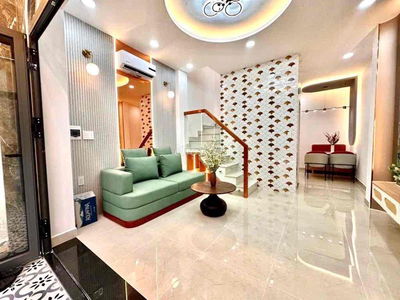 CĂN GÓC HXH VF3 2 TẦNG ĐÚC 2 PN NGÃ TƯ HÀNG XANH