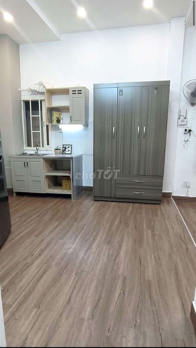 Phòng Phú Nhuận- Thoáng mát- Rộng Rãi. Giá Tốt