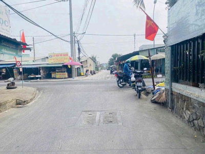 cần bán gấp nền đất mặt tiền ông bà để lại để trả nợ giấy tờ cô bao