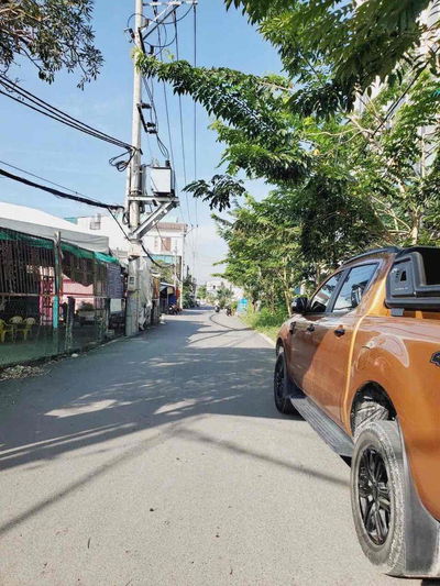 Đất full thổ cư - hẻm xe hơi - ko quy hoạch - xây dựng tự do - Lê Văn