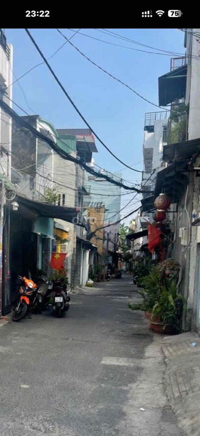 HXH Lê trọng tấn ngay đại học Công thương