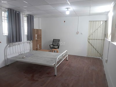 Phòng trọ gần trường ĐH, trung tâm, Huỳnh Mẫn Đạt, Quận 5