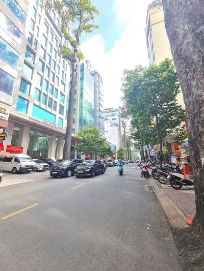 VỊ TRÍ VÀNG-GÓC 2 MẶT TIỀN VIP-BĐS HOT NHẤT TRUNG TÂM Q.1