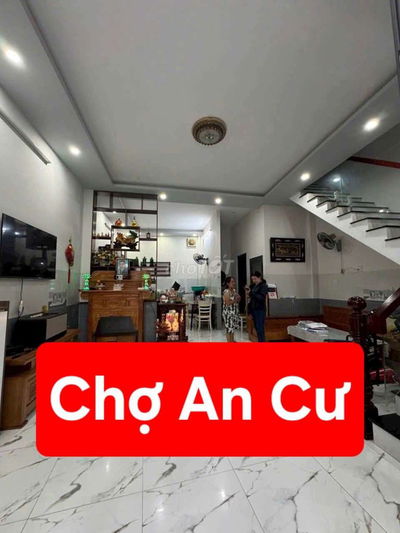 NHÀ 2 LẦU ĐẸP - HẺM 22 MẠC ĐỈNH CHI