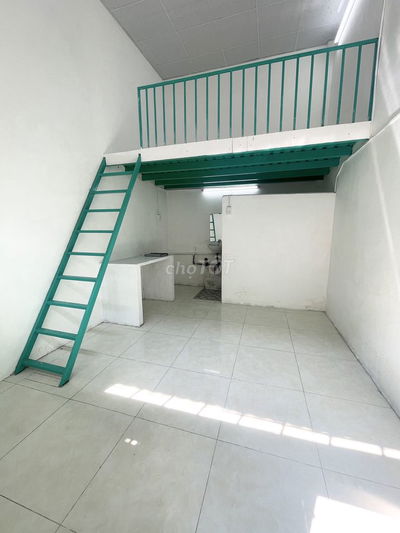 Phòng trọ ngay LK5-6 nối Tân Kỳ Tân Quý, Bình Tân. Giá 2tr2
