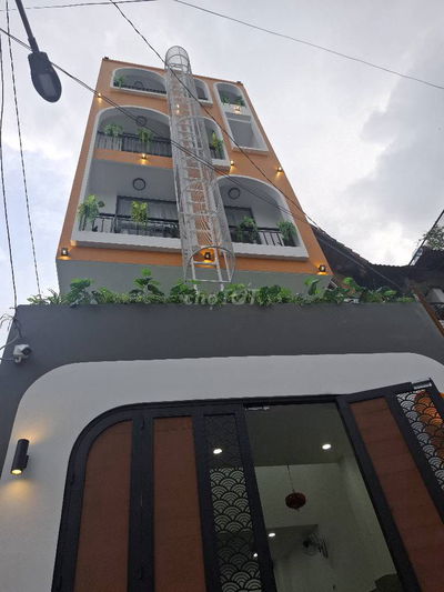 Tòa nhà 16 CHDV cao cấp,đường Phan Huy Ích, Gò Vấp nhỉnh 15 tỷ