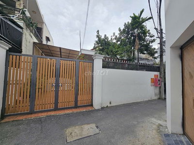 NHÀ SÂN VƯỜN DT KHỦNG - NGAY TTTP Đà Nẵng - Chưa qua Đầu Tư