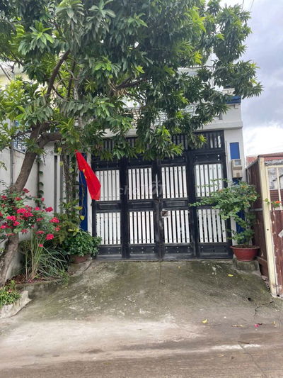 NHÀ 2 LẦU 3PN 3WC - NỘI THẤT, ĐƯỜNG 42 GẦN ĐƯỜNG HIỆP BÌNH - HBC