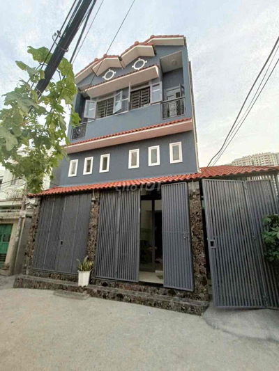 🟣🟣🟣🟣NHÀ MỚI CÓ SÂN HẺM 115 PHẠM HỮU LẦU Q7 🟣🟣🟣🟣🟣🟣