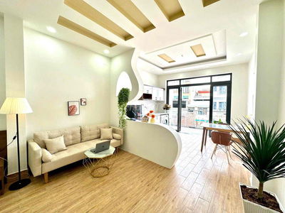 Cho thuê căn hộ BAN CÔNG FULL NT ngay Ngã Tư Bảy Hiền, Tân Bình
