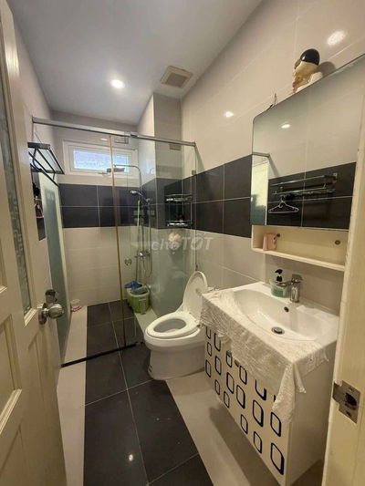 Bán nhà đường số .vào ở trước tết