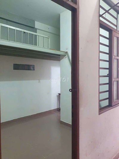 Phòng trọ đường Hoàng Hoa Thám ( Văn Chung) phường 13,Tân Bình