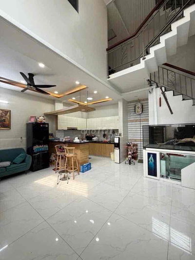 Bán Nhà: Tân phú- Trịnh Đình Trọng, 7 x 9 - 4Tầng.