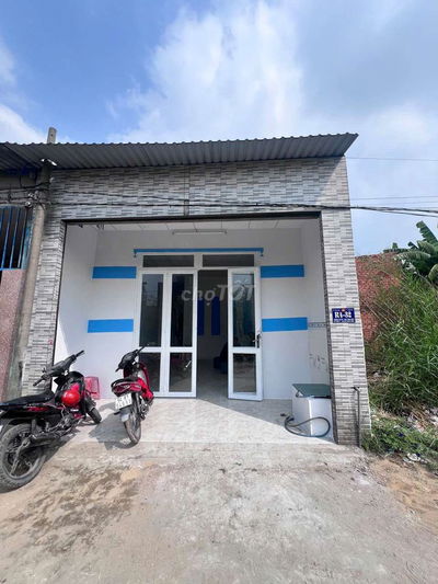 Nhà cực khủng 85m vuông 2 phòng ngủ vị trí đẹp