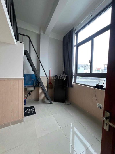 CĂN HỘ CÓ CỬA SỔ TO NẰM Ở TRUNG TÂM QUẬN 7