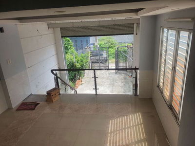 Nhà rộng Thạnh Xuân 21, 5mx25m, 2 lầu, 4PN, có nội thất, hẻm xe hơi