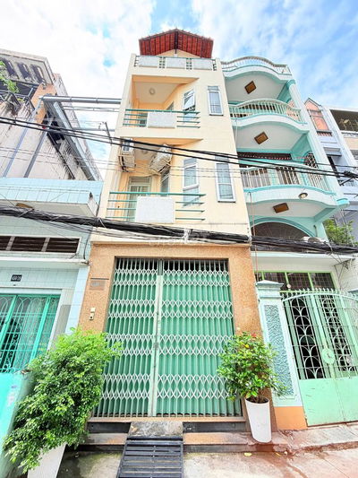 BÁN NHÀ ĐẸP TRUNG TÂM QUẬN 10 GIÁ TỐT