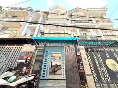 CHÍNH CHỦ  BÁN NHÀ HIỆP THÀNH 13 QUẬN 12. HXH, DT 60M2, 4T, 4PN, 5WC